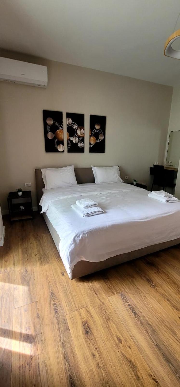 @Bazaar2 Apartman Tirana Kültér fotó