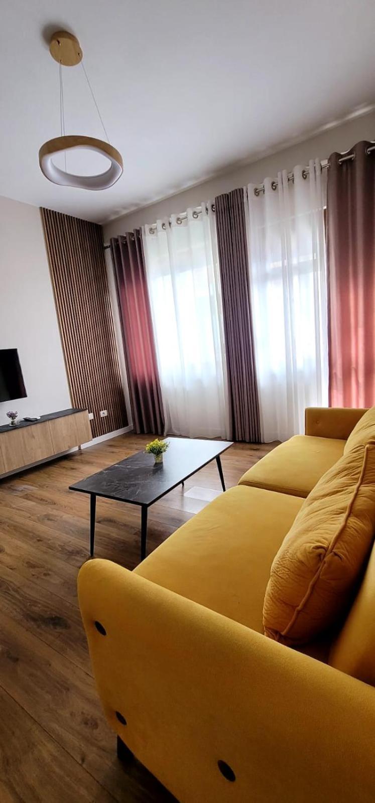 @Bazaar2 Apartman Tirana Kültér fotó